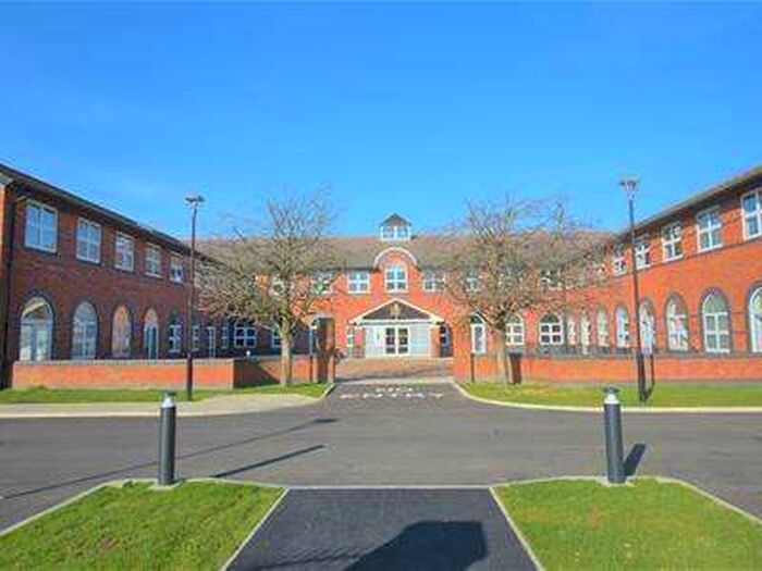 1 Bedroom Flat To Rent In 20 Forest Road, Feltham, TW13