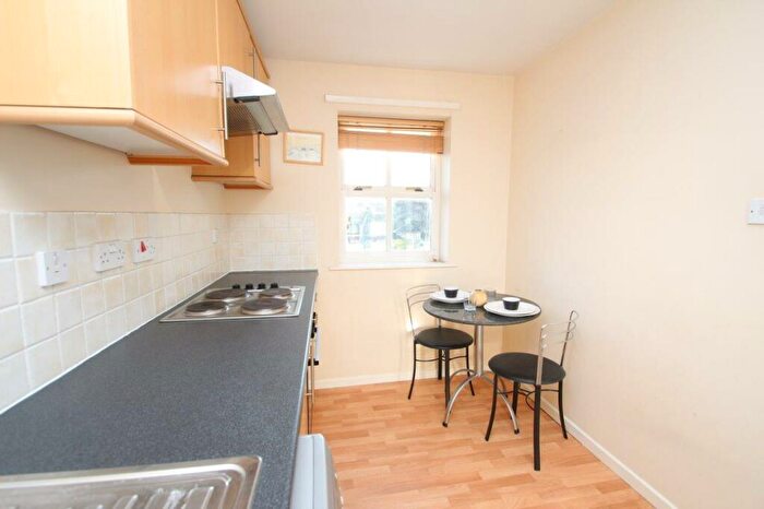 2 Bedroom Apartment To Rent In The Moorings, St Peters Basin, NE6