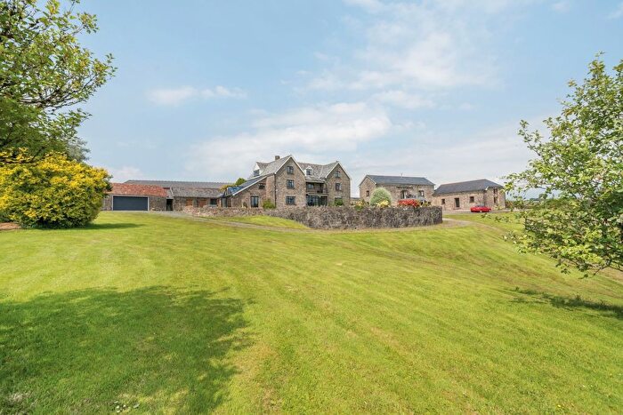 7 Bedroom Farmhouse To Rent In Westacott Farm, East Buckland, EX32