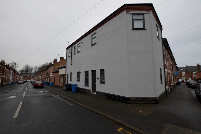 2 Bedroom Flat To Rent In Walter Street, Derby, Derbyshire, DE1