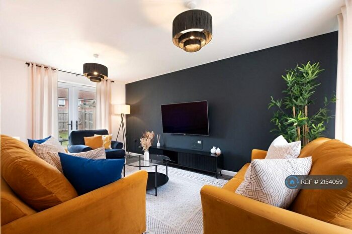 4 Bedroom Semi-Detached House To Rent In Drake Avenue, Peterborough, PE2