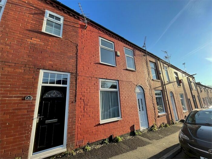 3 Bedroom Terraced House To Rent In Lever Street, Radcliffe, Manchester, Lancashire M26