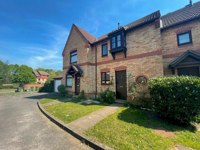 2 Bedroom Terraced House To Rent In Cotts Wood Drive, GU4