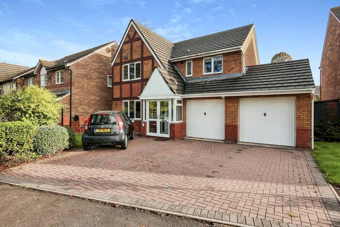 4 Bedroom Detached House For Sale In Salamanca Drive, Brockhill Village, Norton, Worcester, WR5