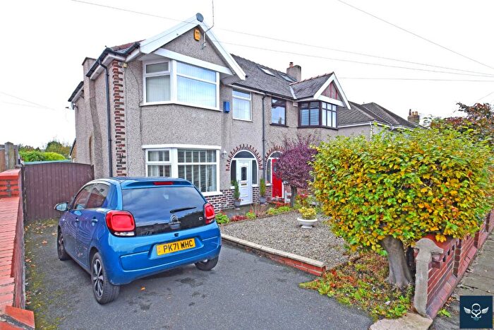3 Bedroom Semi-Detached House For Sale In Brunshaw Road, Burnley, BB10