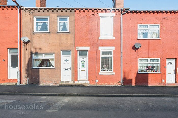 2 Bedroom Terraced House For Sale In Thomas Street Hemsworth, Pontefract, WF9