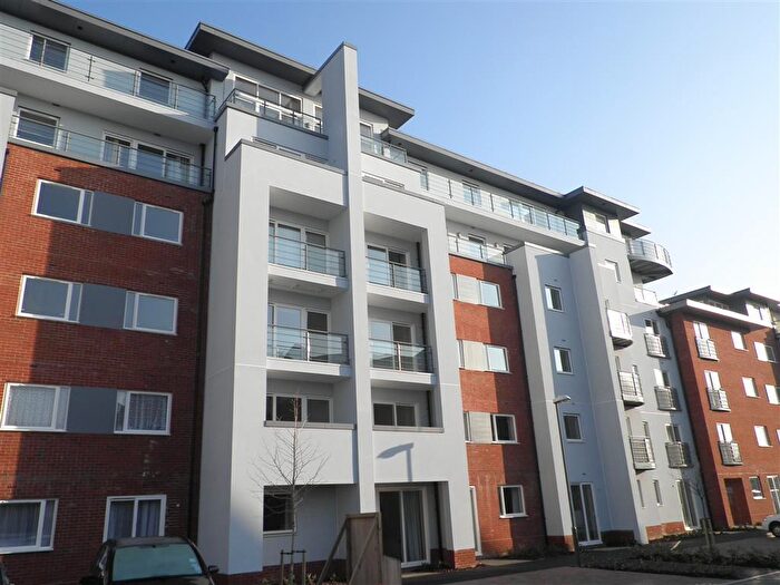 1 Bedroom Apartment To Rent In Coxhill Way, Aylesbury, HP21