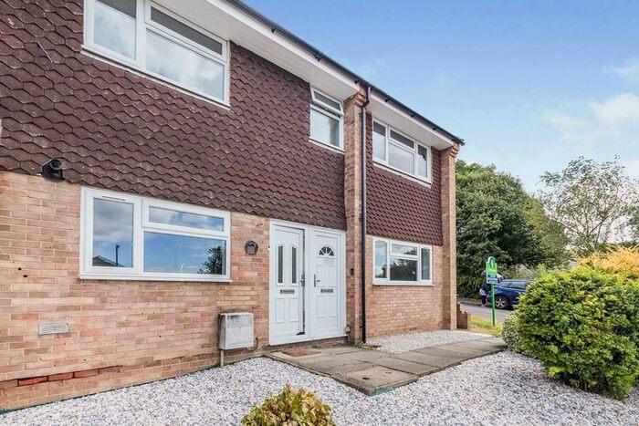 2 Bedroom Flat To Rent In Bennett Way, Dartford, DA2