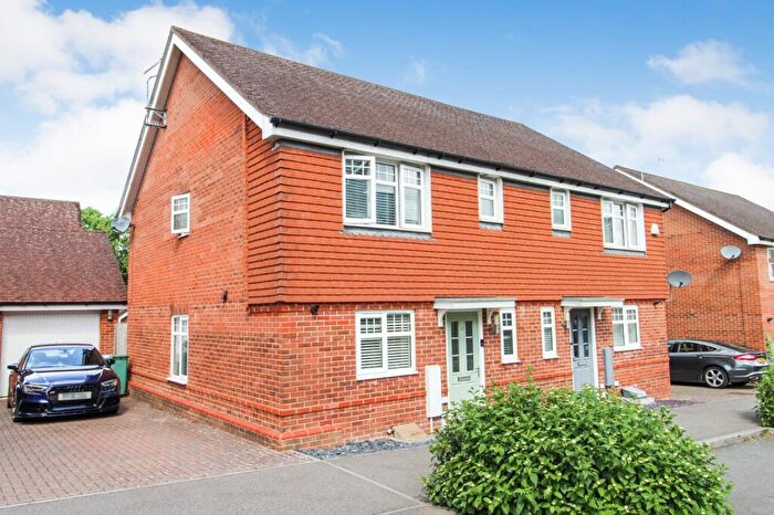 3 Bedroom Semi-Detached House For Sale In Sargent Way, Broadbridge Heath, Horsham, West Sussex., RH12