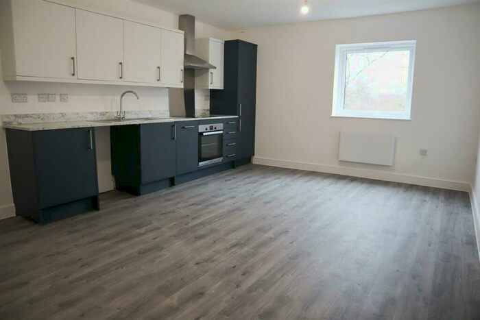 1 Bedroom Apartment To Rent In High Street, Nailsea, Bristol, BS48