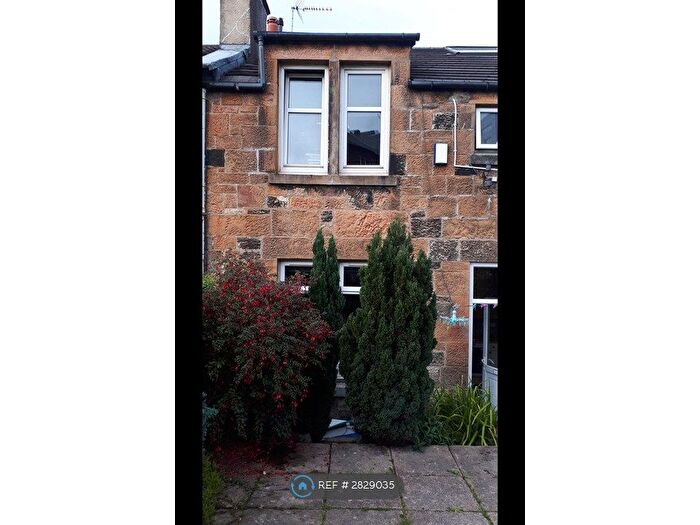 3 Bedroom Terraced House To Rent In Parkhill Road, Glasgow, G43