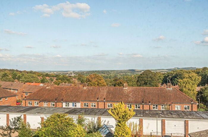 2 Bedroom Terraced House For Sale In Walpole Road, Winchester, Hampshire, SO22
