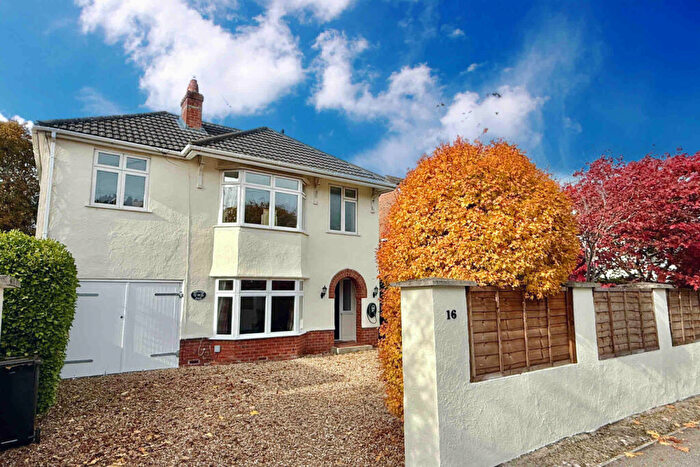 5 Bedroom Detached House For Sale In Verwood, BH31