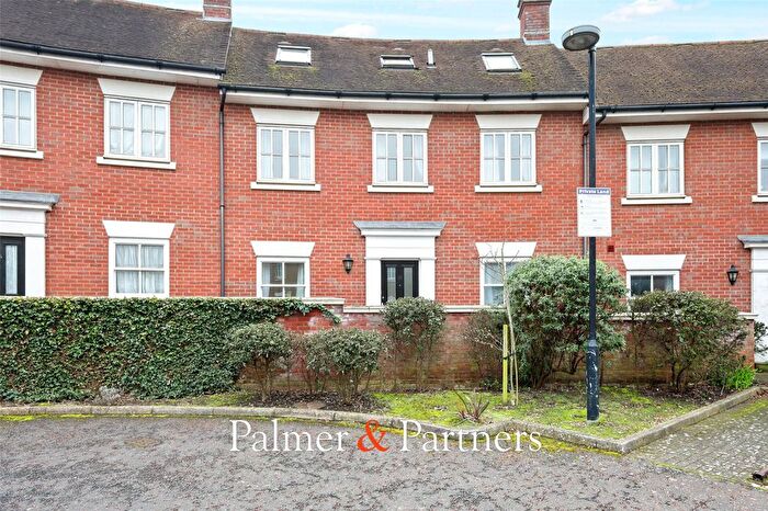 5 Bedroom Terraced House For Sale In George Williams Way, Colchester, Essex, CO1