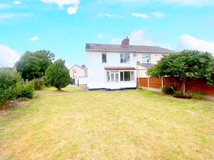 3 Bedroom House To Rent In Crossfield Lane, Skellow, Doncaster, DN6