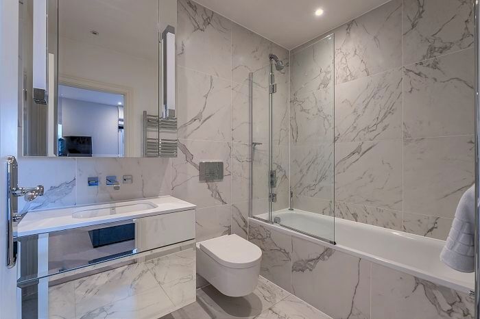 3 Bedroom Flat To Rent In King Street, London, W6