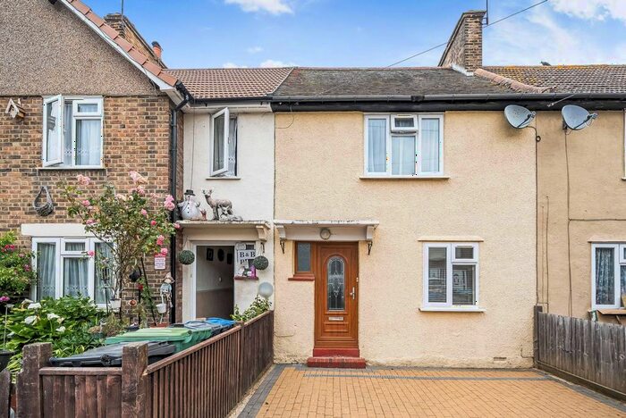 2 Bedroom Terraced House To Rent In Masons Place, Colliers Wood, Mitcham, CR4