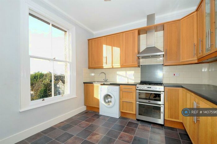 1 Bedroom Flat To Rent In St. Peters Rd, London, CR0