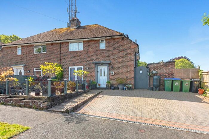 3 Bedroom Semi-Detached House For Sale In Queens Road, Lewes, BN7