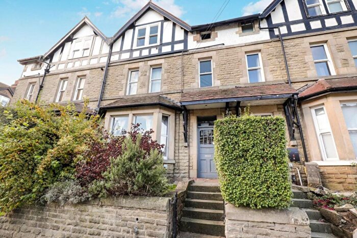 2 Bedroom Duplex For Sale In Spring Mount, Harrogate, North Yorkshire, HG1