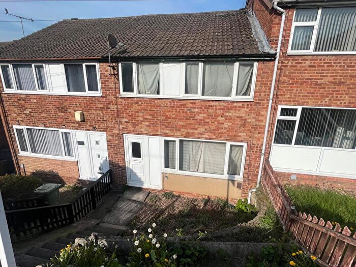 3 Bedroom Semi Detached House For Sale In Broad Lane Close, Bramley, Leeds, LS13