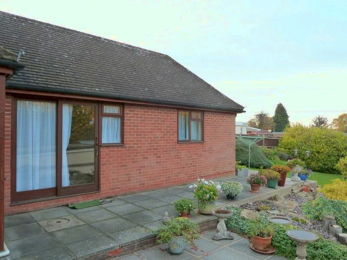 1 Bedroom Flat To Rent In The Annexe, Oaklands, West Kingsdown, TN15