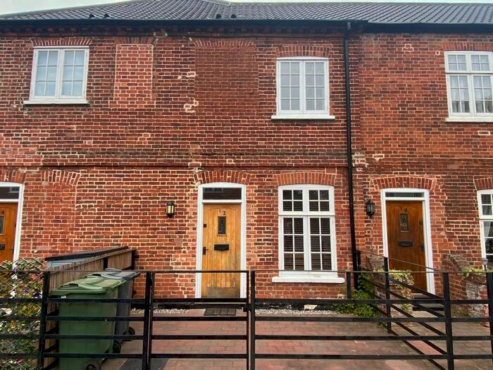 2 Bedroom Property To Rent In Heckingham Park Drive, Hales, Norwich, NR14