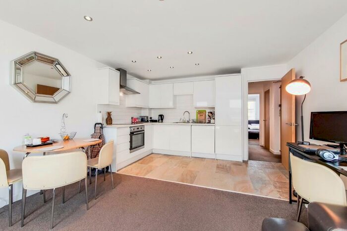 2 Bedroom Flat To Rent In Deptford Church Street, Deptford, London, SE8