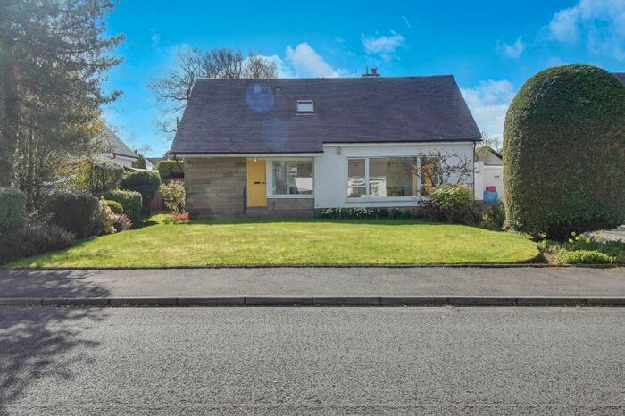 3 Bedroom Bungalow For Sale In Arthurlie Drive, Uplawmoor, Glasgow, East Renfrewshire, G78