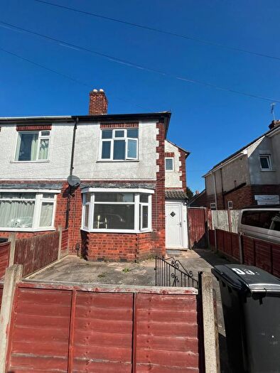 3 Bedroom Semi-Detached House To Rent In Shetland Road, Leicester, LE4