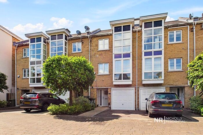 3 Bedroom Terraced House To Rent In Revere Way, West Ewell, Surrey., KT19