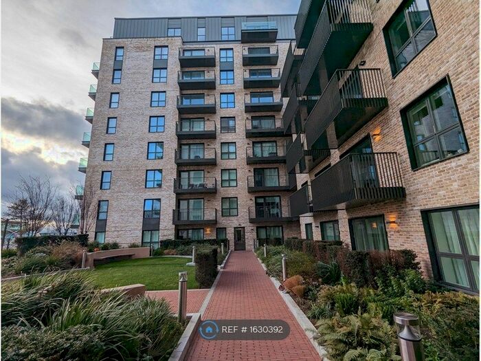 2 Bedroom Flat To Rent In Edwin House, Southall, UB1