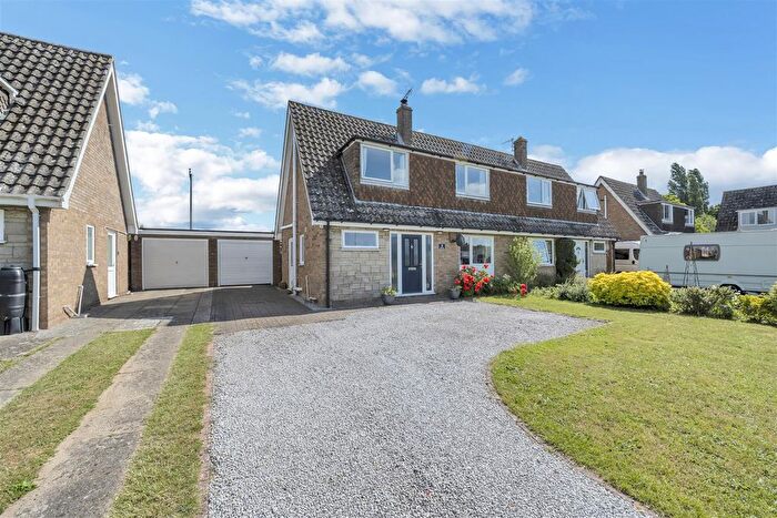 3 Bedroom Semi-Detached House For Sale In Capel Close, Troston, Bury St. Edmunds, IP31
