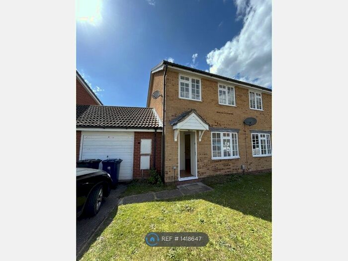 2 Bedroom Semi-Detached House To Rent In Impala Drive, Cambridge, CB1
