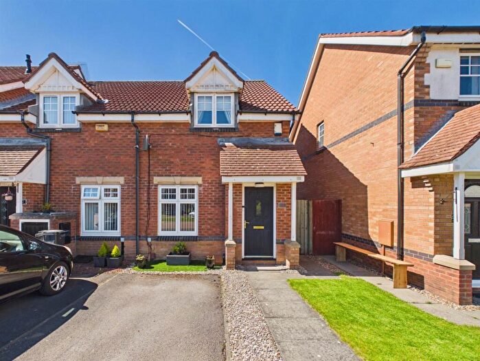 2 Bedroom End Of Terrace House For Sale In Haswell Gardens, North Shields, NE30
