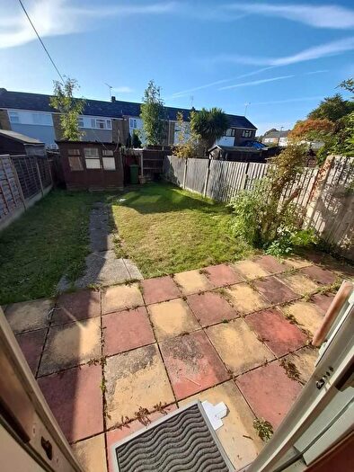 3 Bedroom House To Rent In Church Road, Basildon, SS16