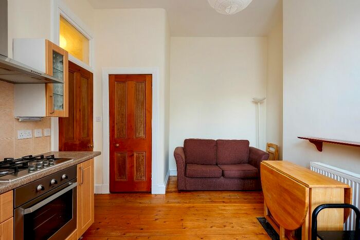 1 Bedroom Flat To Rent In Jameson Place, Leith Walk, Edinburgh, EH6