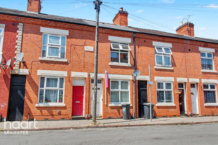 2 Bedroom Terraced House To Rent In Bassett Street, Leicester, LE3