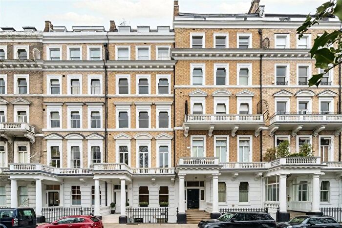 2 Bedroom Flat For Sale In Queen's Gate Gardens, South Kensington, SW7