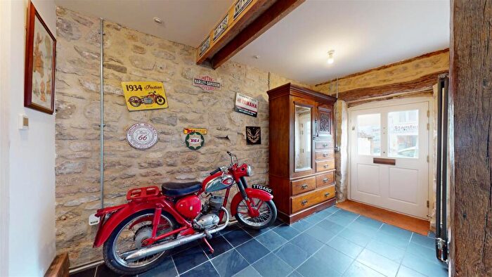 4 Bedroom Terraced House To Rent In North Street, Stamford, PE9