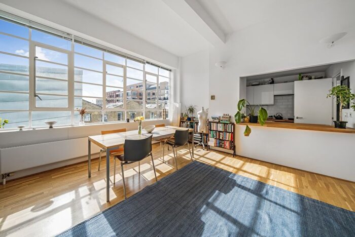 1 Bedroom Flat To Rent In Grange Road, London, SE1