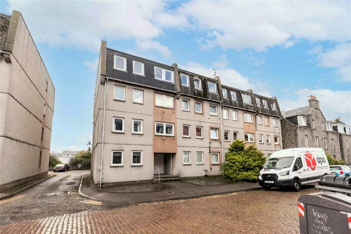 3 Bedroom Flat To Rent In G Jute Street, St. Annes Court, Aberdeen, AB24