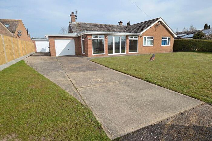 3 Bedroom Detached House For Sale In Wallcrest, North Road, Tattershall Thorpe, LN4