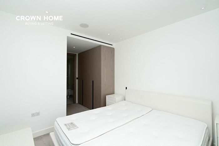 2 Bedroom Apartment To Rent In Counter House, Gauging Square, E1W