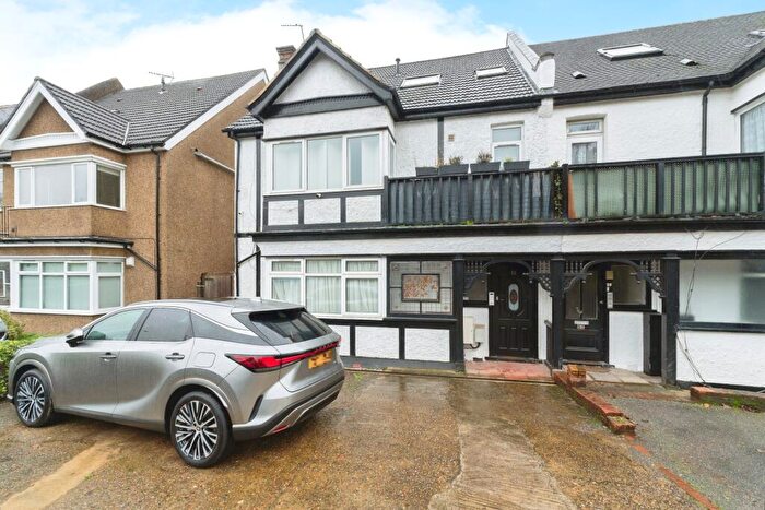 1 Bedroom Flat For Sale In Brighton Road, Purley, CR8