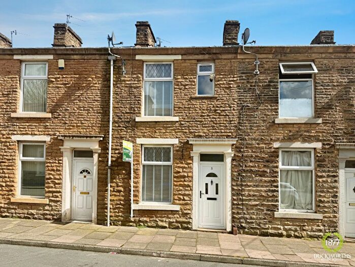 3 Bedroom Terraced House For Sale In Clifton Street, Darwen, BB3