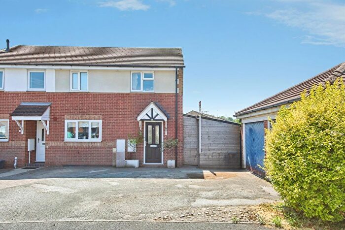 3 Bedroom End Terrace House For Sale In Pytchley Close, Belper, DE56