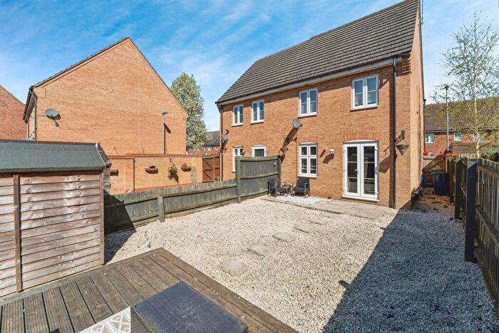 3 Bedroom Semi-Detached House For Sale In Heron Way, Benwick, March, PE15