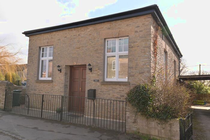 3 Bedroom Detached House To Rent In High Street, Charlton On Otmoor, OX5