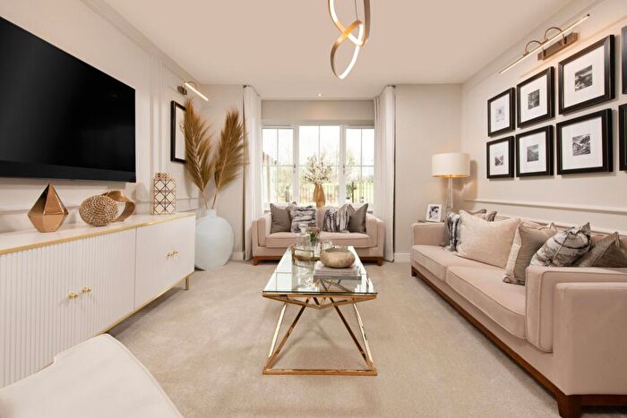 4 Bedroom Detached House For Sale In Off North Road, Stevenage, SG1